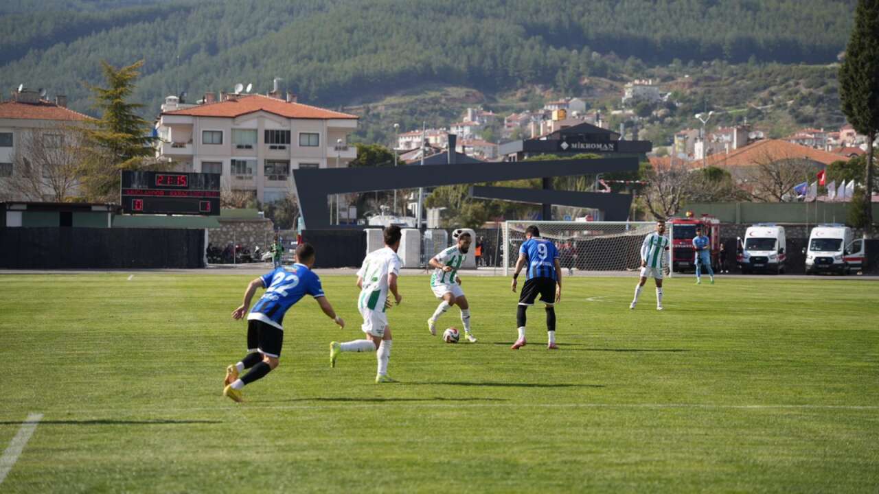 Muğlaspor İlk Yarıda Geride: Karacabey Belediyespor Deplasmanda Öne Geçti 2